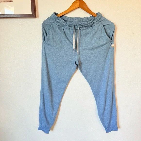 Vuori Performance Jogger in Isle Blue Heather Size: X-Small - Picture 3 of 8